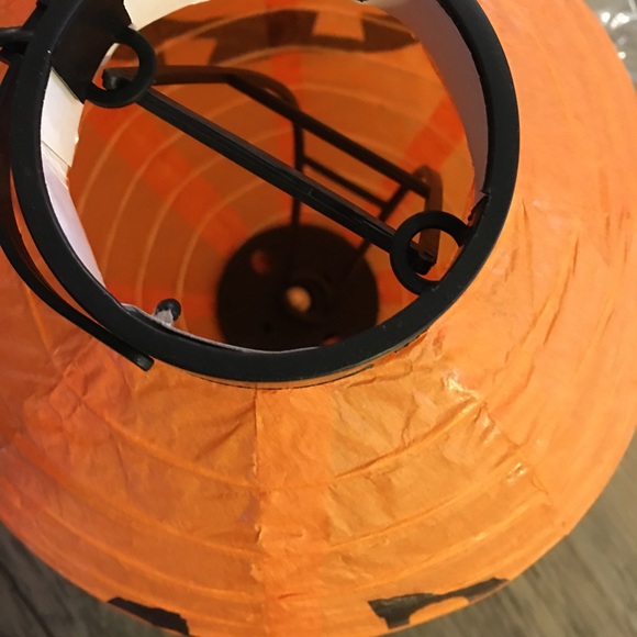LED Lanterns Halloween decor - New Orange pumkinsPaper - Picture 3 of 3